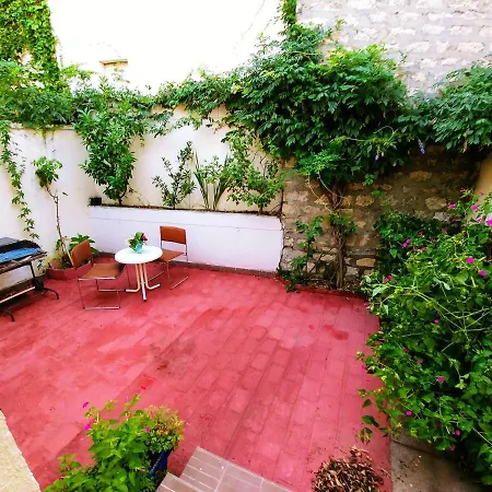 Maison Confortable A Avec Jardin Cloture *