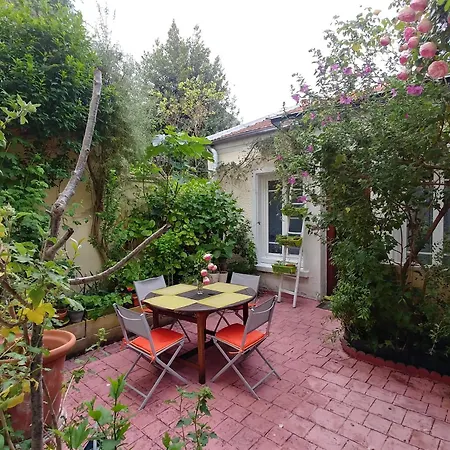 Casa vacanze Maison Confortable A Avec Jardin Cloture *