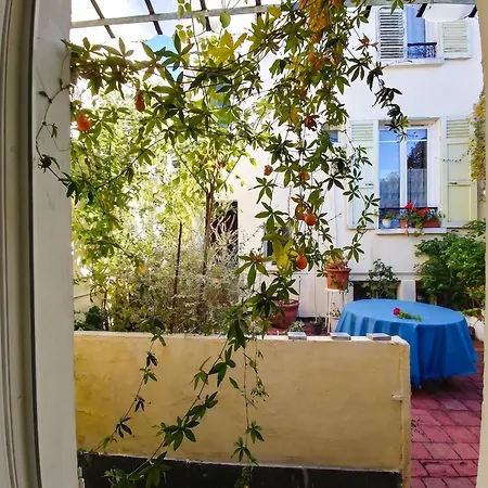 Maison Confortable A Avec Jardin Cloture Casa vacanze Montreuil (Seine-Saint-Denis)