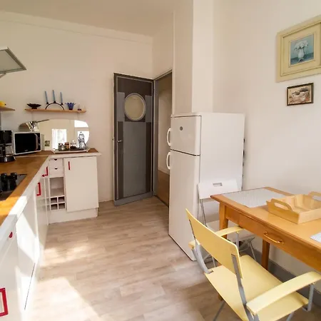 Maison Confortable A Avec Jardin Cloture * Montreuil (Seine-Saint-Denis)